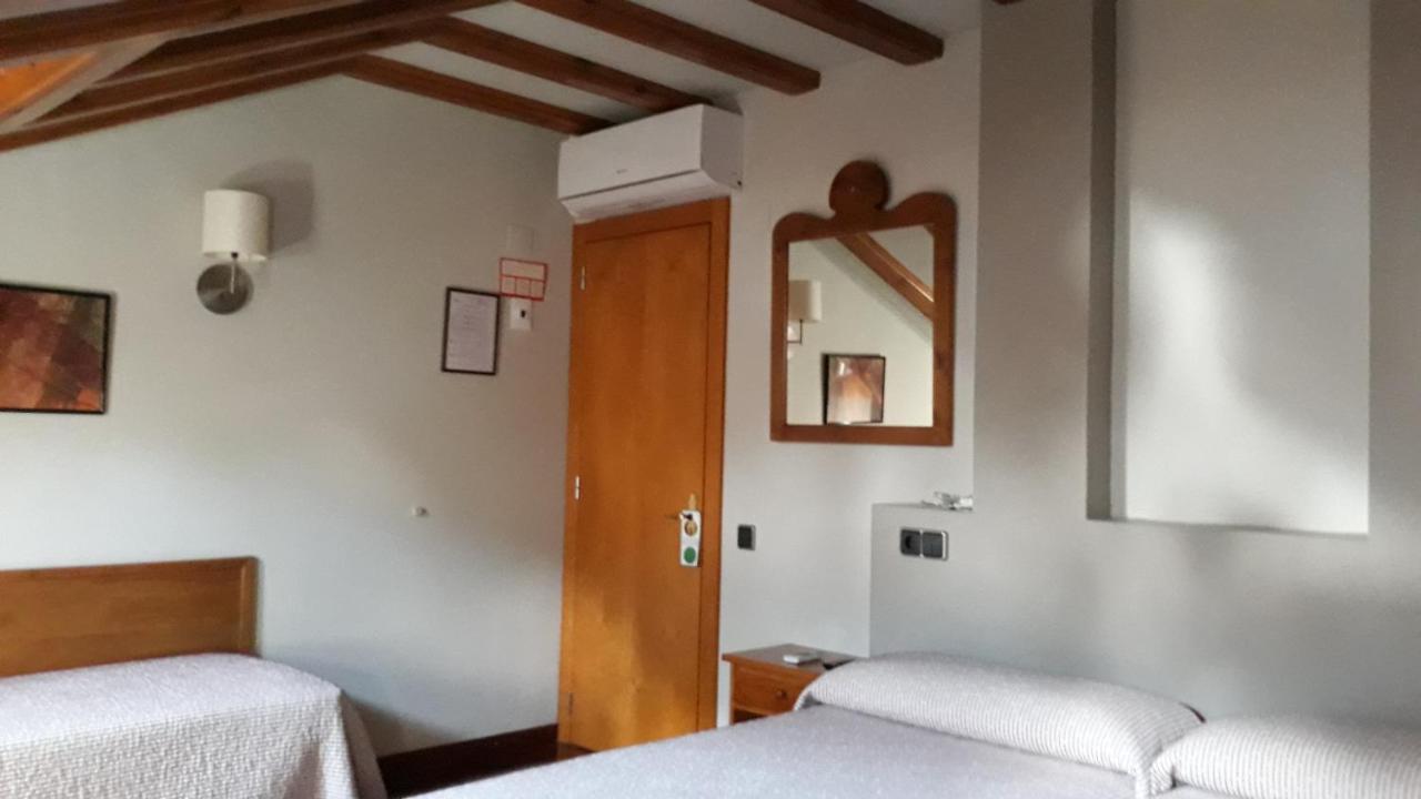Hotel Aragueells Benasque Esterno foto
