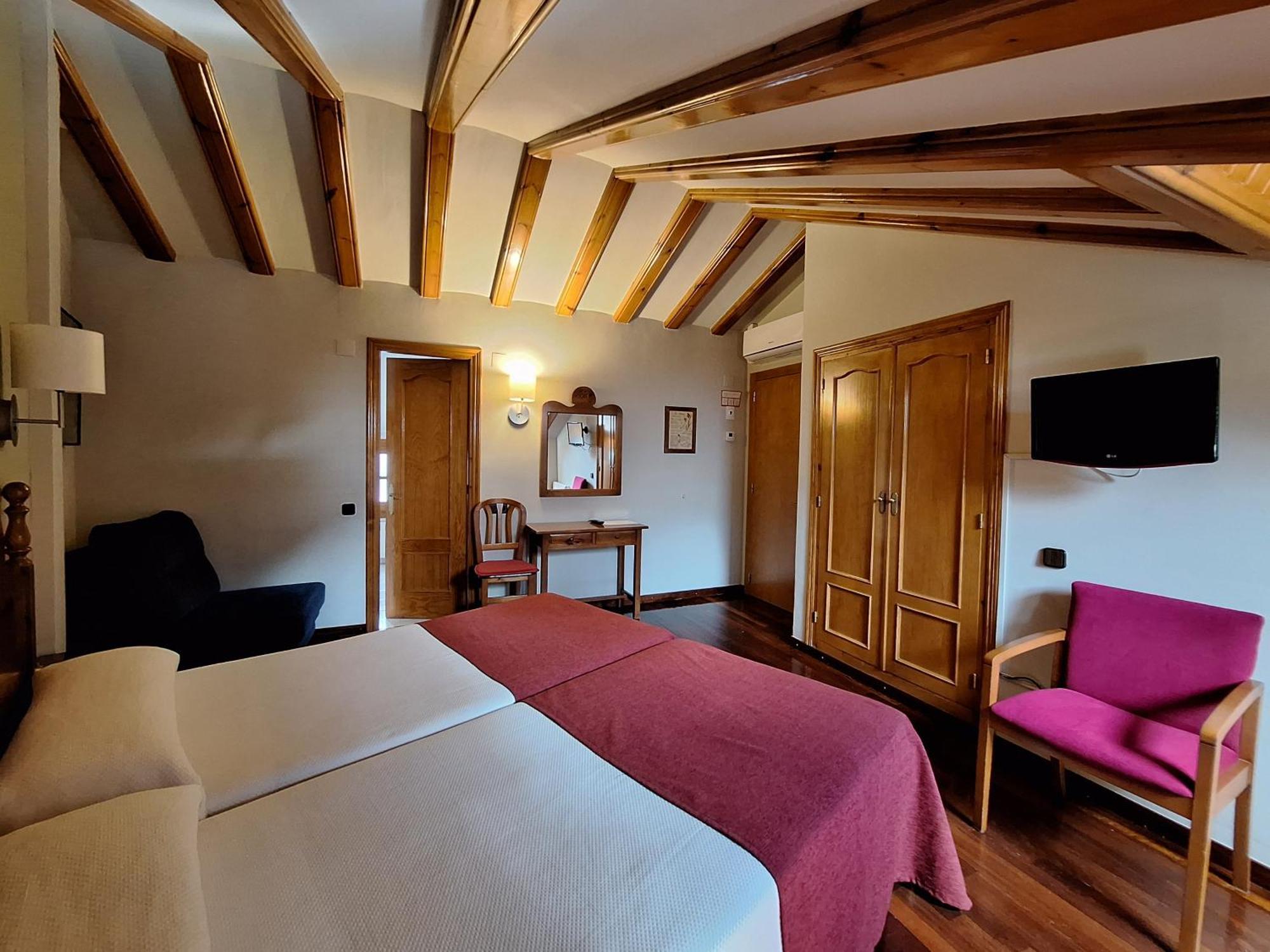 Hotel Aragueells Benasque Esterno foto