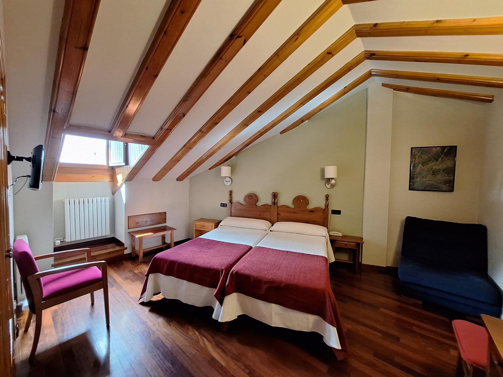 Hotel Aragueells Benasque Esterno foto